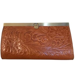 NWT Patricia Nash Cauchy Frame Wallet Tooled Florence Leather P32907